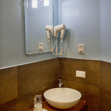 Gasthuis Good Night Moon La Spezia